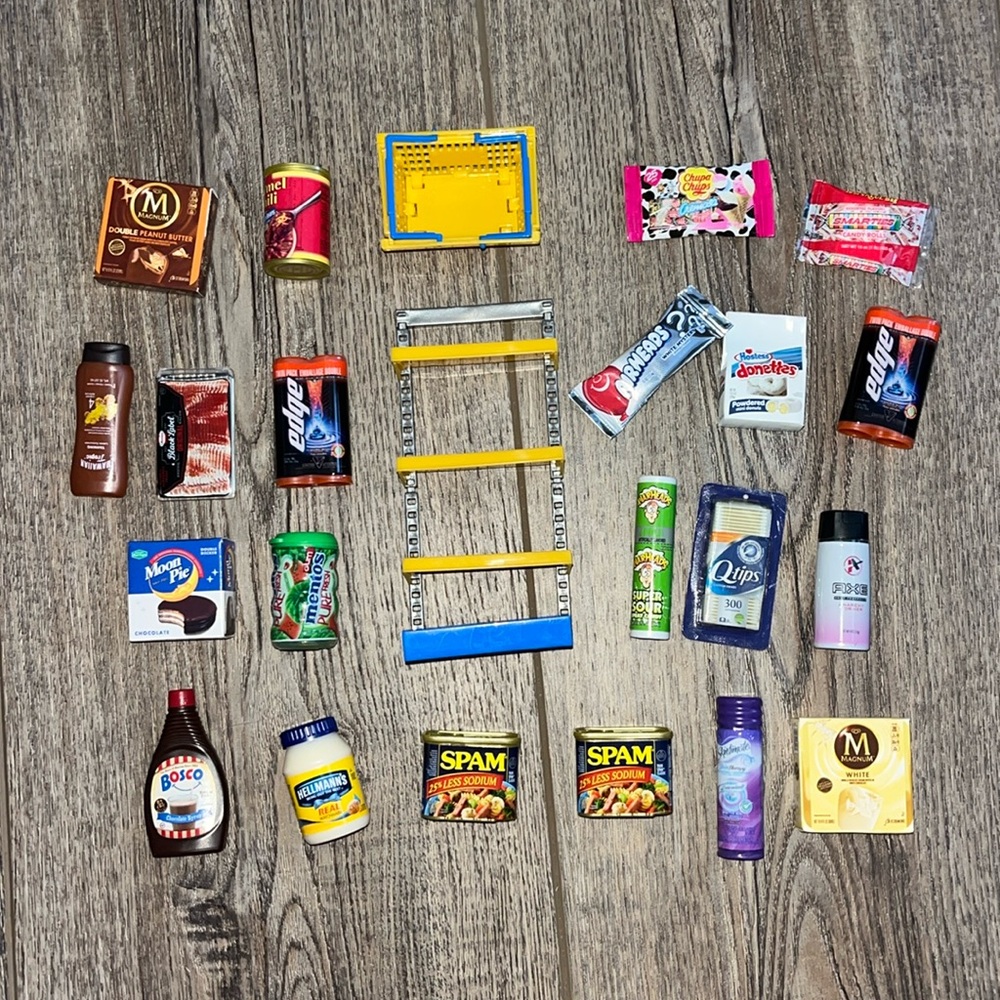 Set of 23 mini brands!!